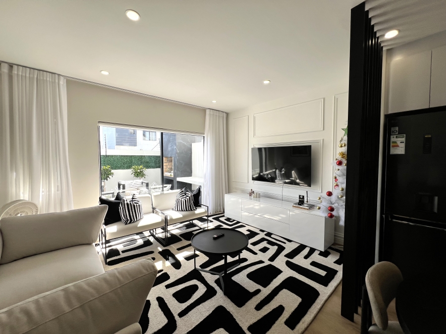 To Let 2 Bedroom Property for Rent in Sandown Western Cape